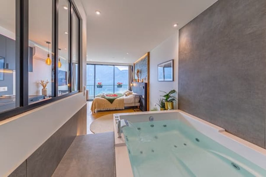 L’Eleweiss du Lac-Apartamento-Apartamento-Jacuzzi-Vista para o Lago