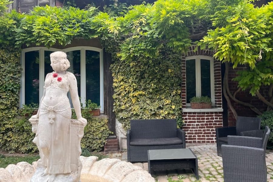 A 15 minutos do mar, quarto de hóspedes