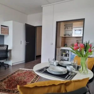 Wunderschönes Studio (Apartamento) Zehlendorf  Compartilhar  Salvar