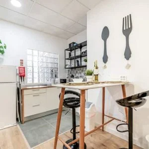 Sintra Nest: perto do trem para Lisboa e Sintra (3 min)  Compartilhar  Salvar