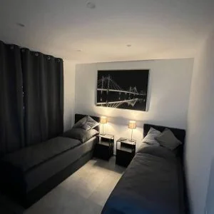 Apartamento de 1 quarto com banheiro