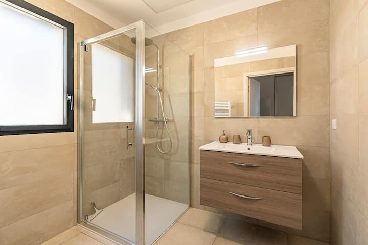 A Sereina – apartamento com ar condicionado perto da praia