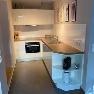 Apartamento bonito e tranquilo com um pequeno terraço