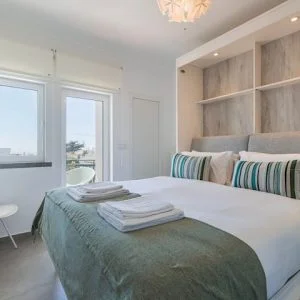 Oásis verde em Parede por LovelyStay