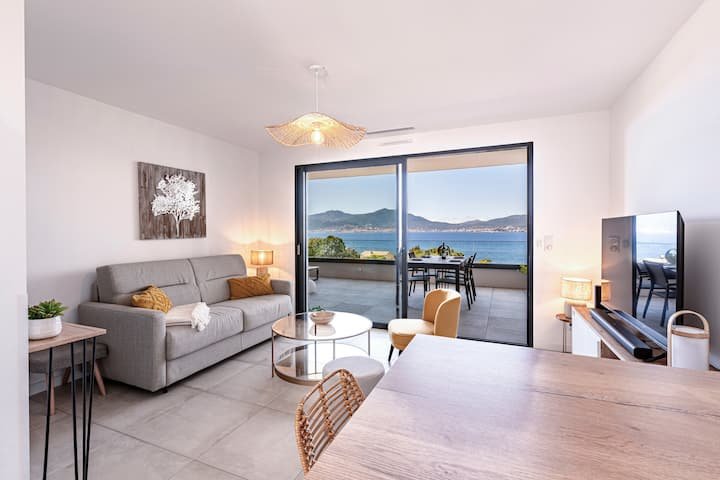 A Sereina – apartamento com ar condicionado perto da praia