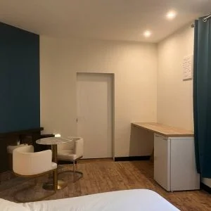 A 15 minutos do mar, quarto de hóspedes