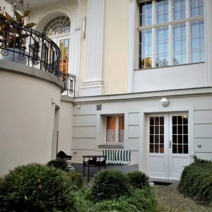 Vila majestosa ao lado do Parque Sanssouci