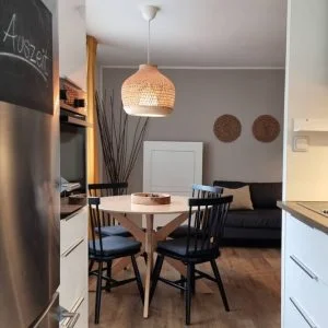 Bungalow na floresta para 2-3 pessoas/lareira sauna Wi-Fi