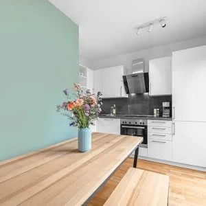 Apartamento de 3 quartos com varanda em Mitte/Gesundbr.