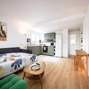 Novo apartamento com varanda/Perto de PARIS/Vista para o Sena