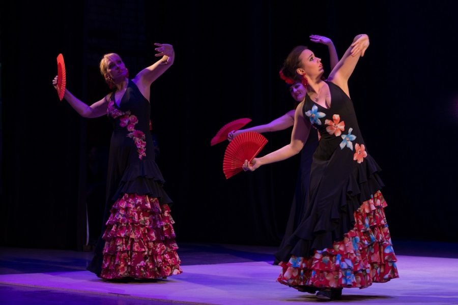 Barcelona à noite: Visita Guiada com Tapas e Flamenco