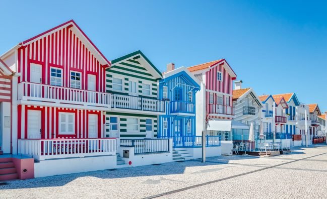 Visita a Aveiro com Passeio de Barco Moliceiro – Meio Dia