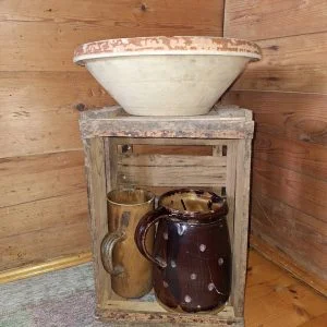 Casa de madeira isolada em local muito tranquilo