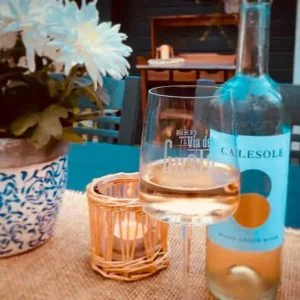 A pequena CABANA – caminhadas. ciclismo. experimente a natureza.