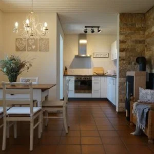 Torne-se um anfitrião    Casa de férias com jardim fantástico