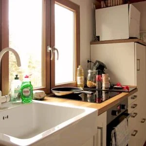 Casa de hóspedes da família Waldkauz no meio da floresta