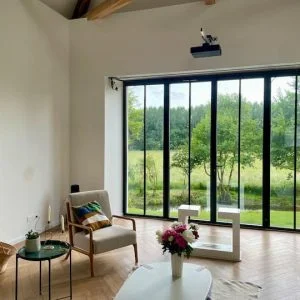 Moinho de água familiar no coração de Sarthe