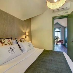 Sintra Green Chalet Bed&Breakfast-Mansard Room 10