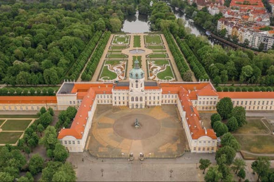Visita ao Palácio de Charlottenburg + Excursão a Potsdam