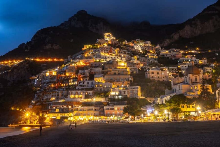 Excursão noturna a Positano