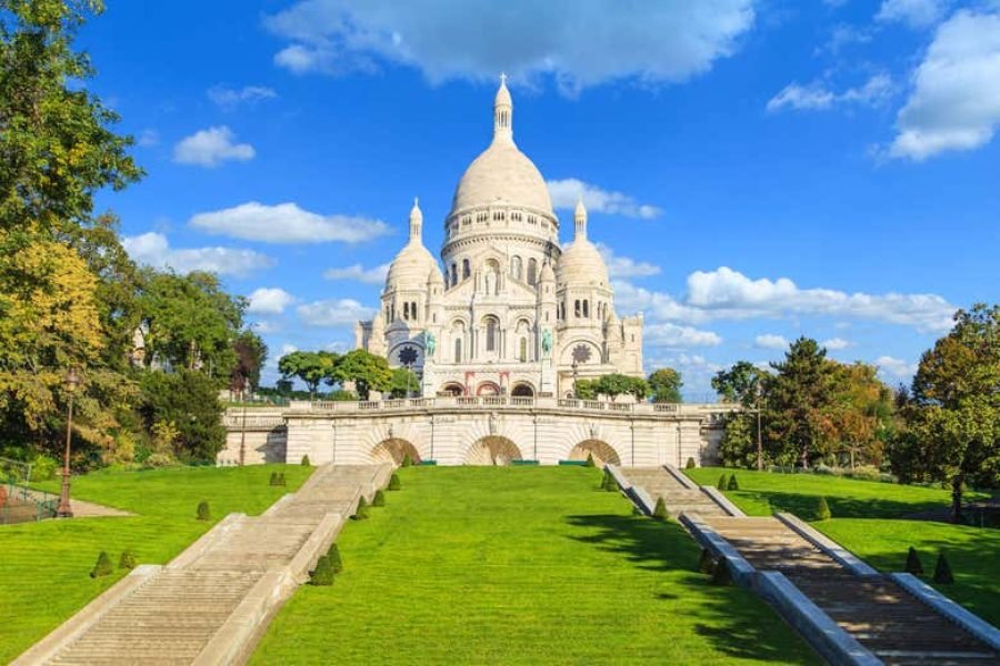Tour por Montmartre + Degustação de vinhos e queijos