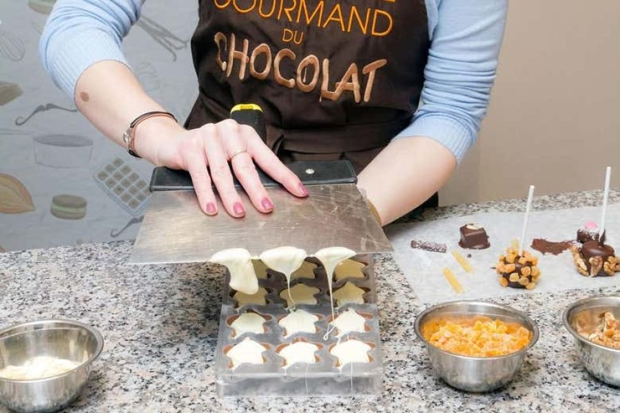 Oficina de chocolate no Choco Story de Paris