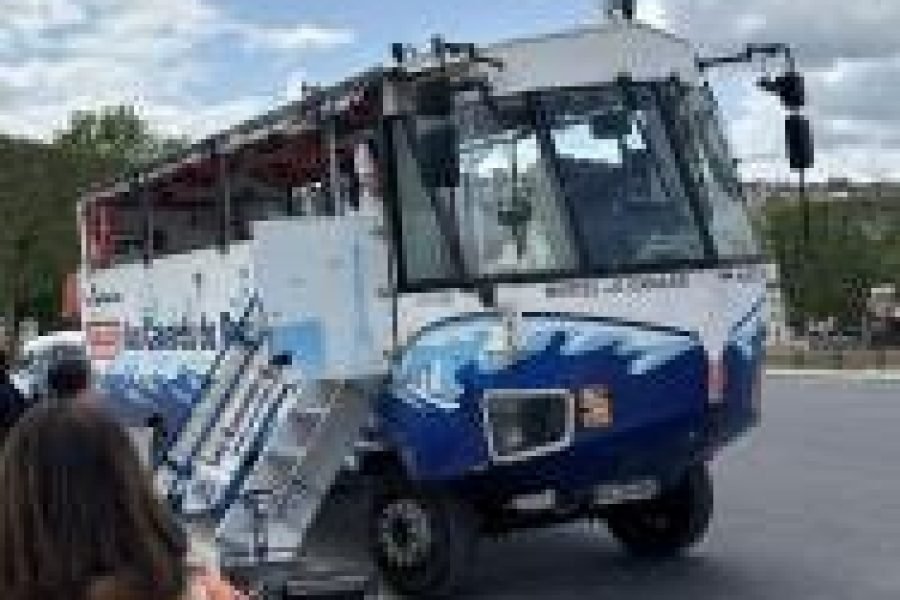 Tour de ônibus anfíbio por Paris