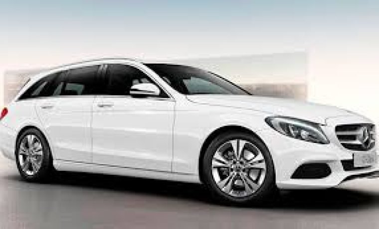 Mercedes C-Class Estate automático